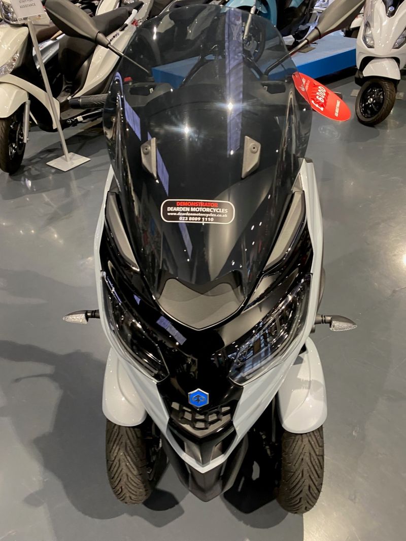 Piaggio MP3 310 SPORT