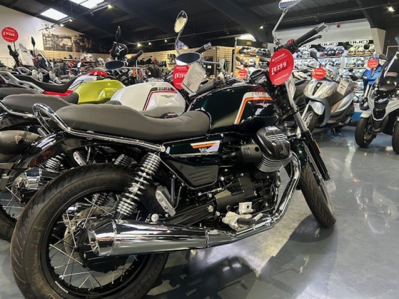 Moto guzzi V7 SPECIAL