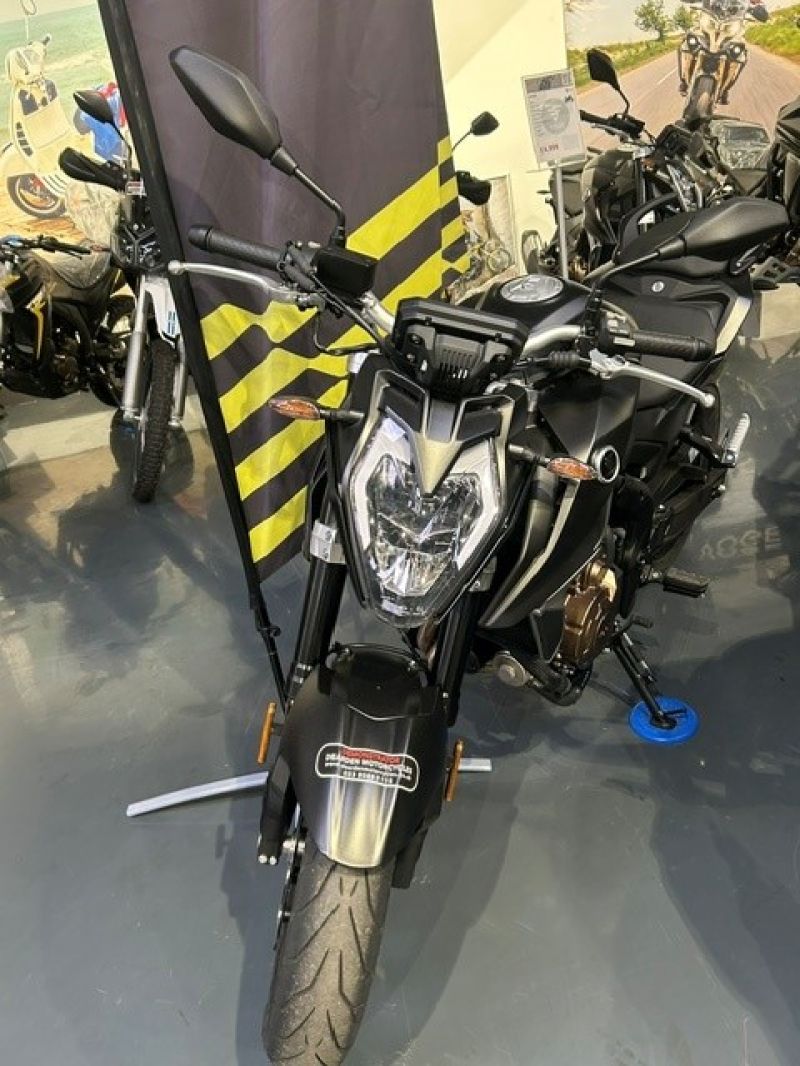 Voge R625
